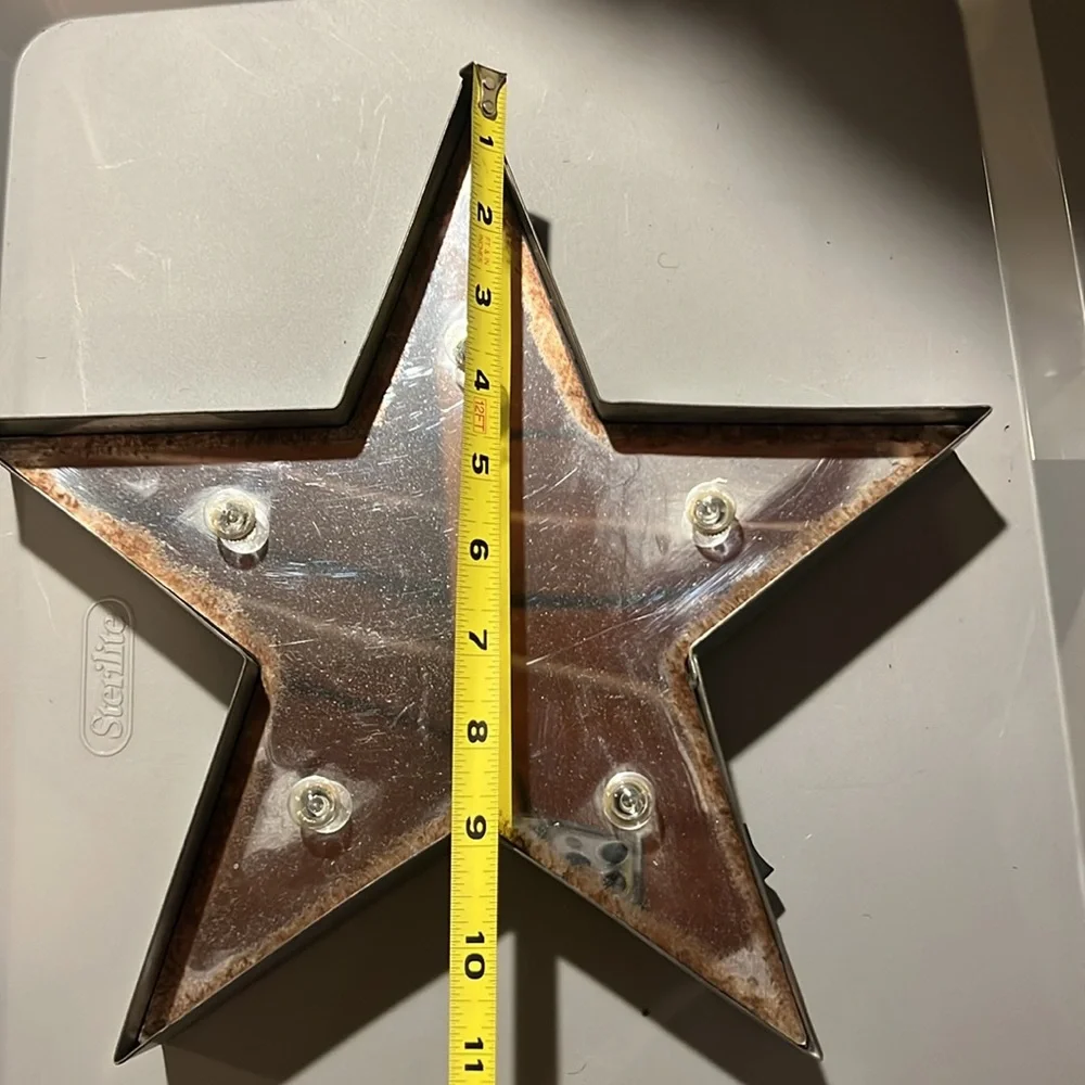 Metallic Star Wall Decor with Lights